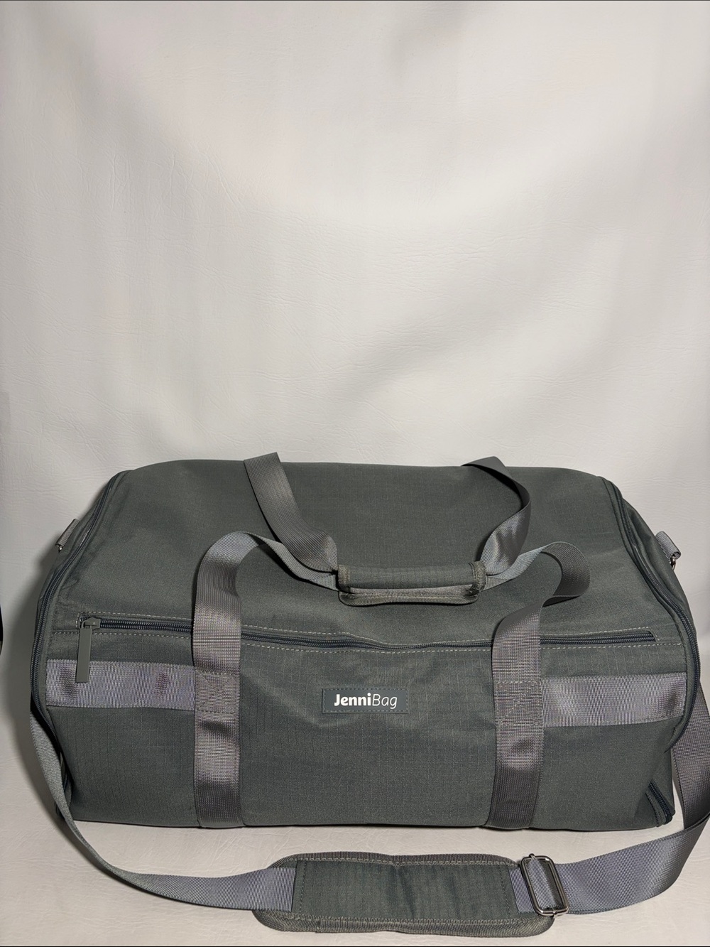 Jenni Bag 2.0 Travel Bag Convertible Gray  Duffle Garment Bag Great Shape